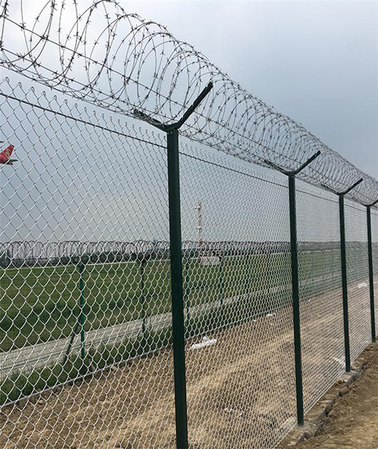 山東鋁包鋼機(jī)場圍欄網(wǎng)圖片3