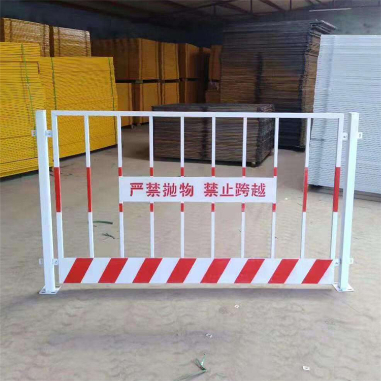 江蘇基坑臨邊護欄、基坑防護網(wǎng)圖片2