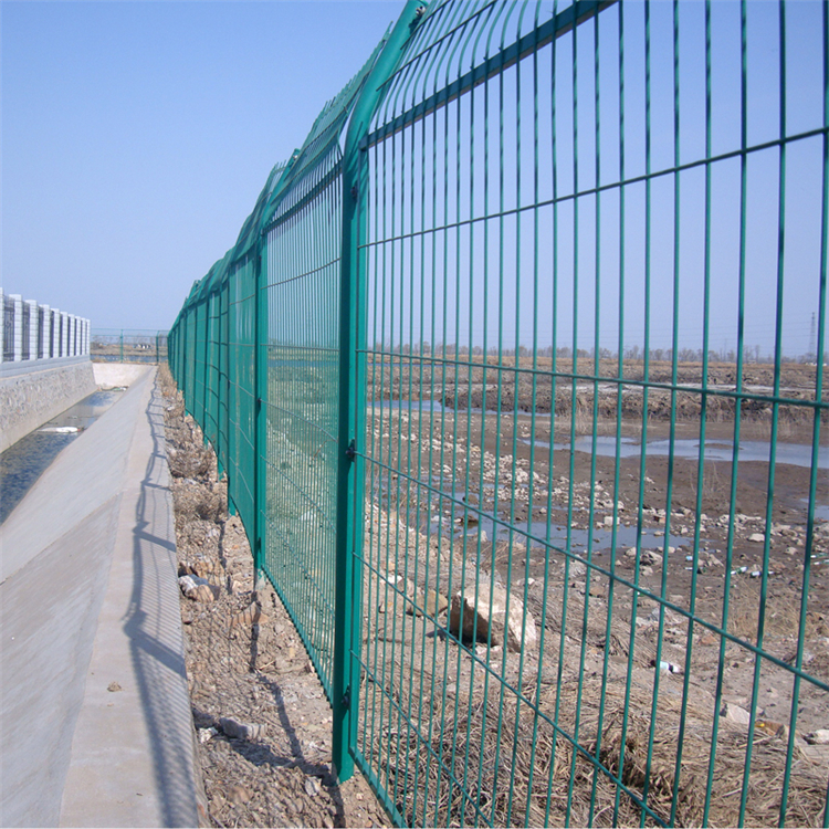 山東公路綠化護欄網圖片3