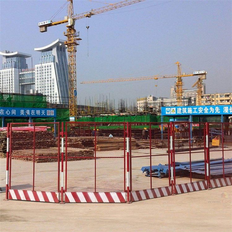 安徽施工基坑護欄圖片2
