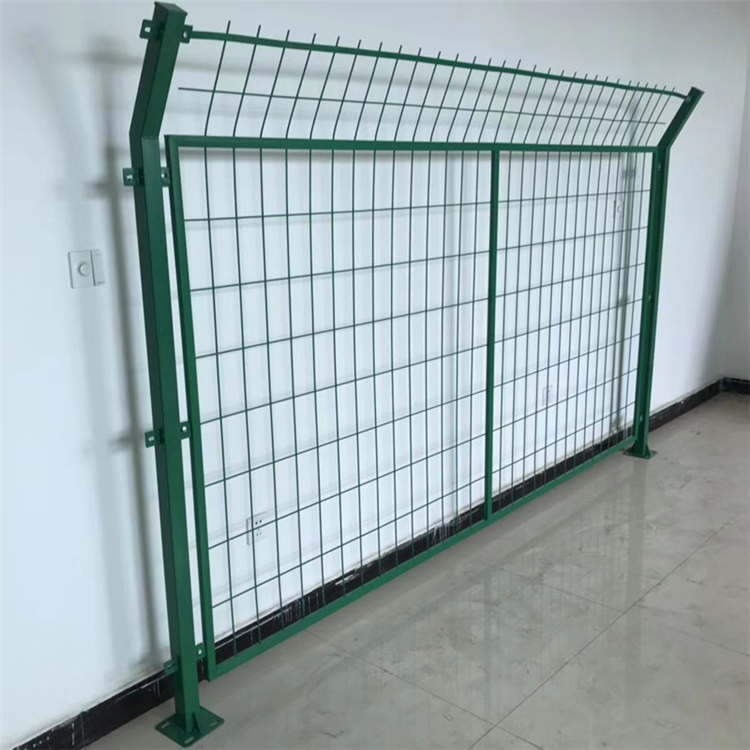 溝渠河流防護(hù)欄圖片6